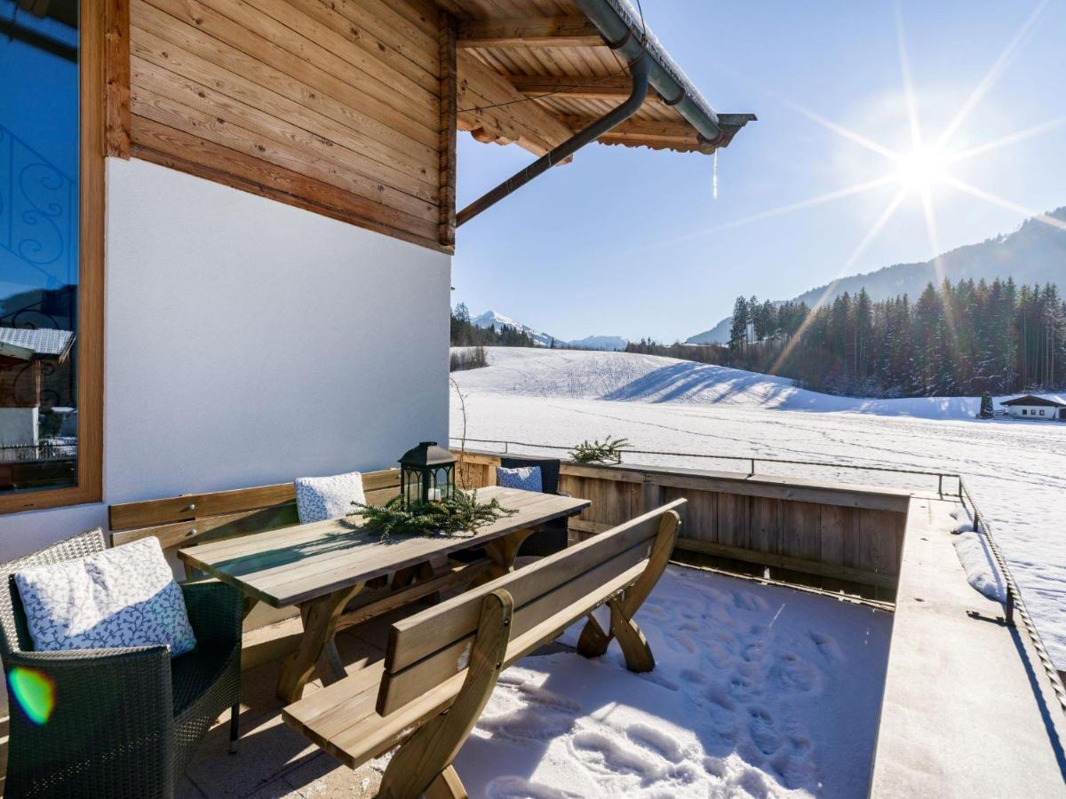 Haus Am Feld Hotell Kitzbühel Exteriör bild