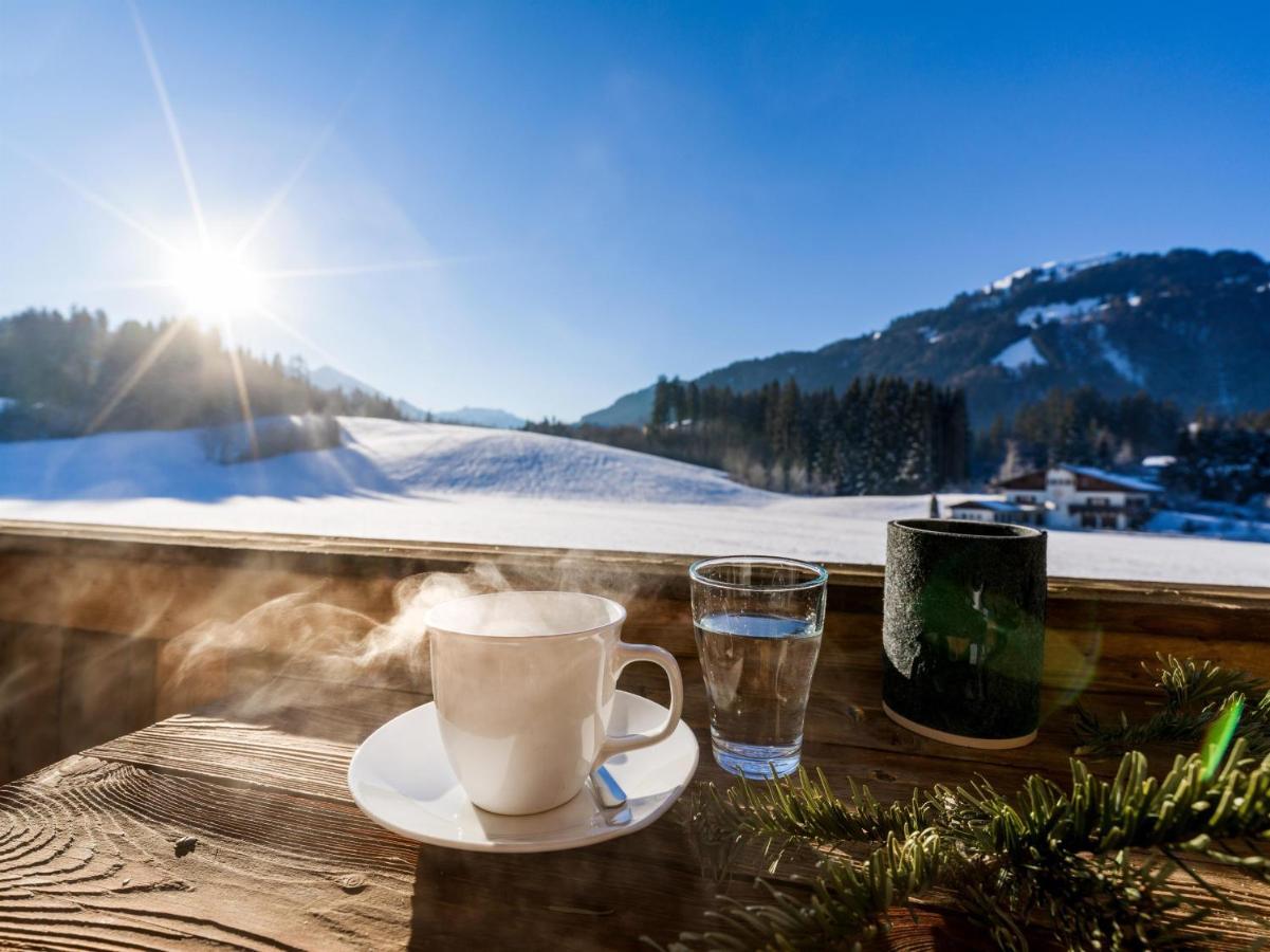 Haus Am Feld Hotell Kitzbühel Exteriör bild